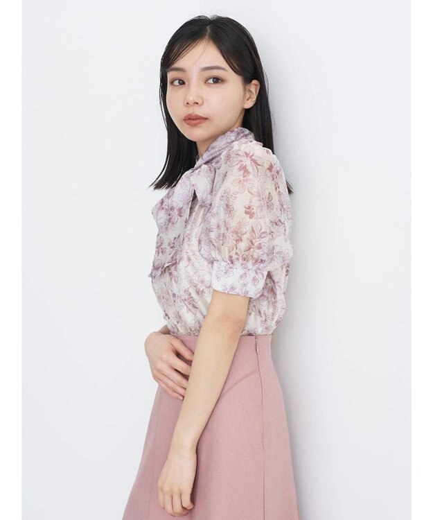 earth music&ecology フラワー柄シアーパフブラウス Pink