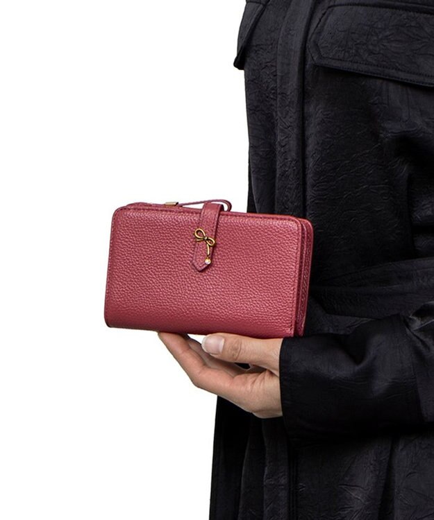 LANVIN en Bleu リュバン 二つ折り財布 ピンク