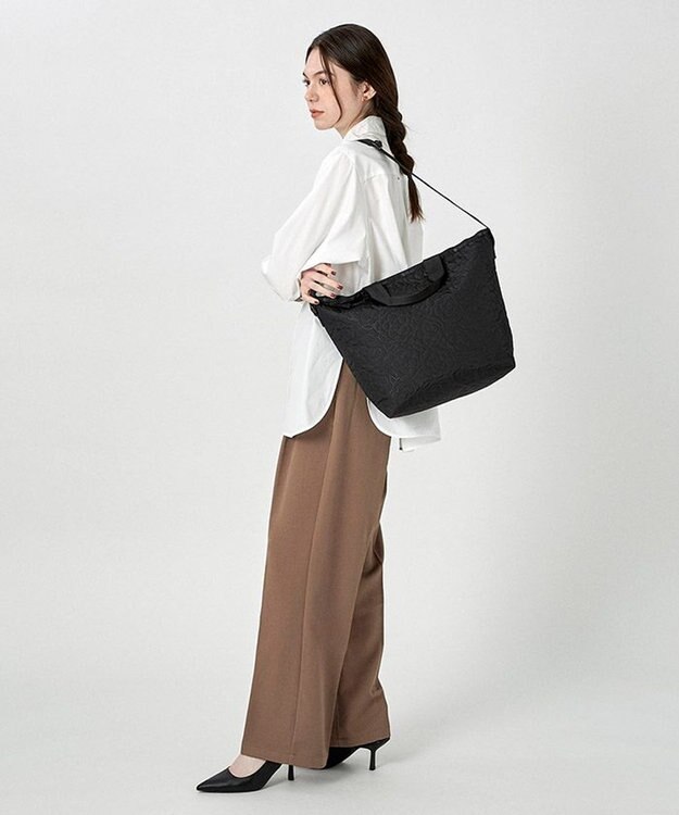 LeSportsac DELUXE EASY CARRY TOTE/パフィーブロッサムズ パフィーブロッサム