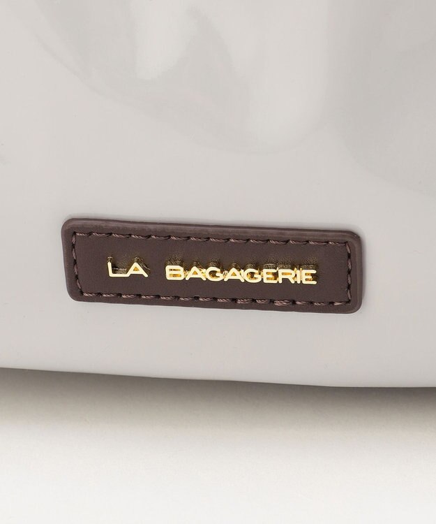 LA BAGAGERIE ソフトエナメル2WAYハンドバッグ Mサイズ ライトグレー