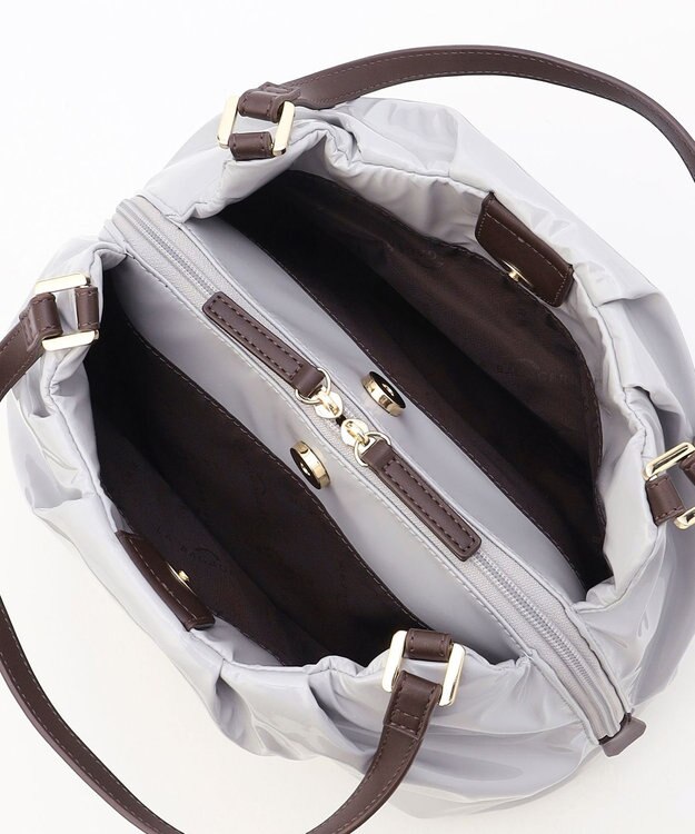 LA BAGAGERIE ソフトエナメル2WAYハンドバッグ Mサイズ ライトグレー