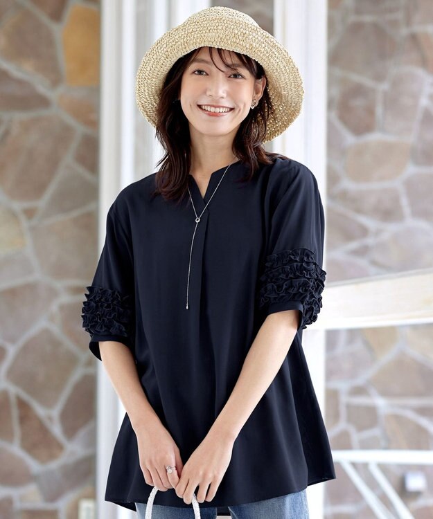 Tiaclasse L 【洗える】フリル付きパフスリーブチュニック ネイビー