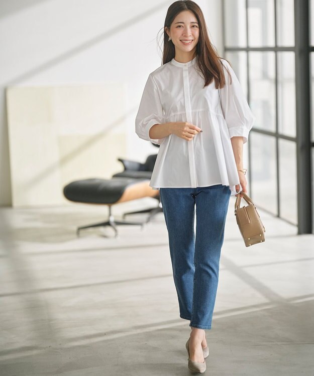 組曲 L 【WEB限定】コンパクトシャーティング ペプラムブラウス アイボリー系