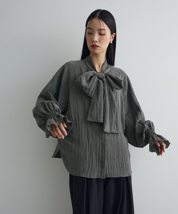 Green Parks ボウタイリボンブラウス Charcoal Gray