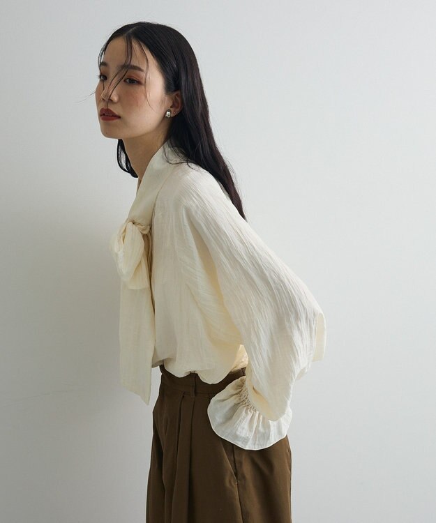 Green Parks ボウタイリボンブラウス Ivory