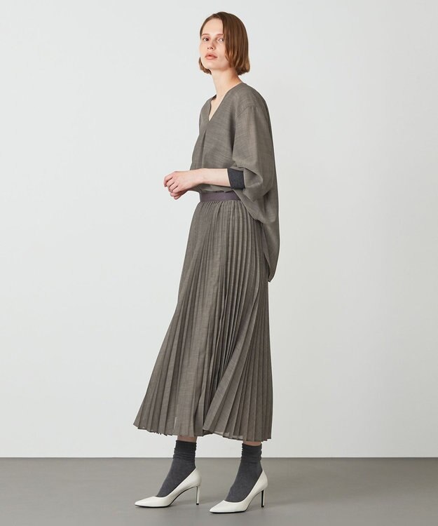 BEIGE， MOYE / ブラウス C Gray