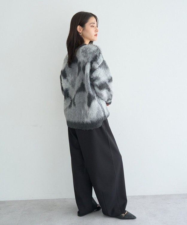 YECCA VECCA フラワー柄シャギーニット Charcoal Gray