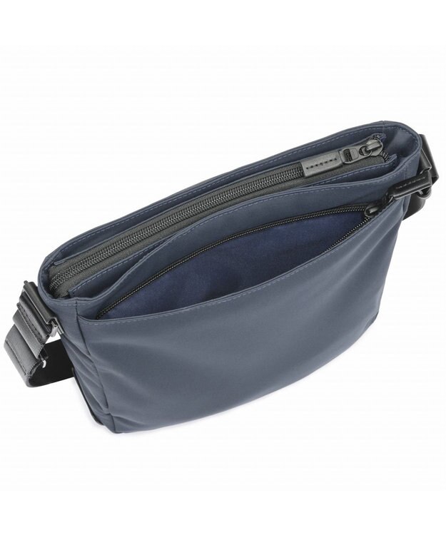 ZERO HALLIBURTON  サイファークワイエット ショルダーバッグ 81532 ネイビー