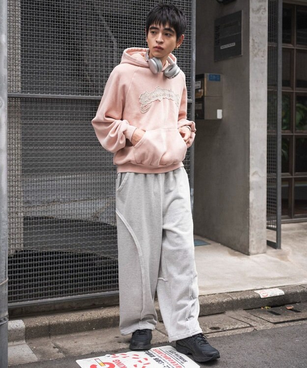 WEGO ショートグラフィックプルパーカー ピンク