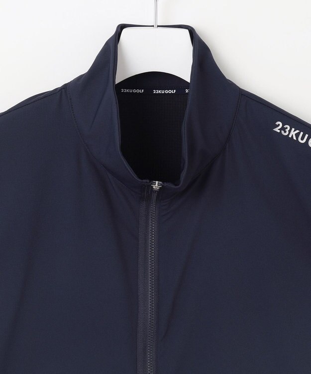 23区GOLF 【MEN】【ストレッチ/撥水】ライトベスト 清涼感と機能性 暑い季節もさわやかに ネイビー系