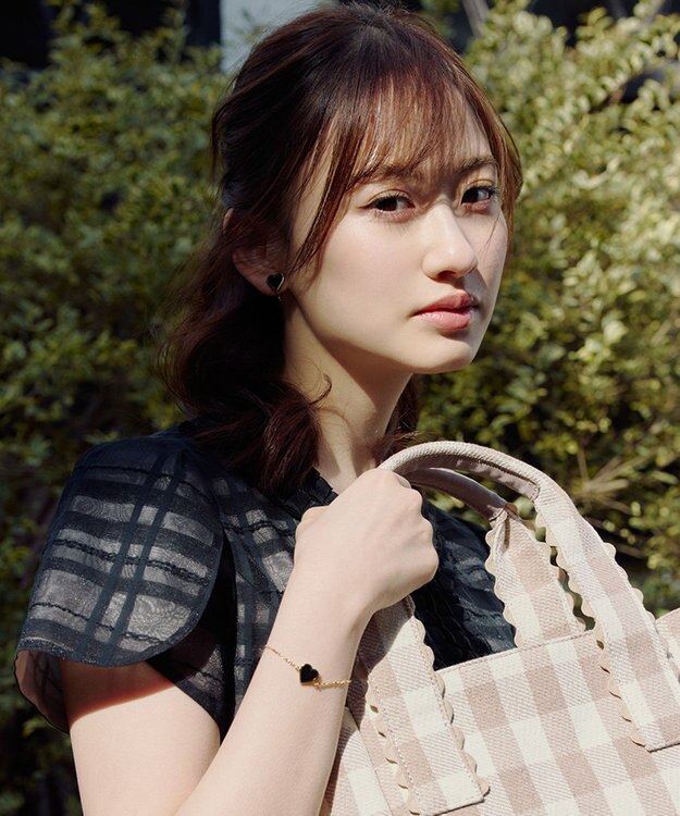 TOCCA WITH HEART EARRINGS イヤリング ブラック系