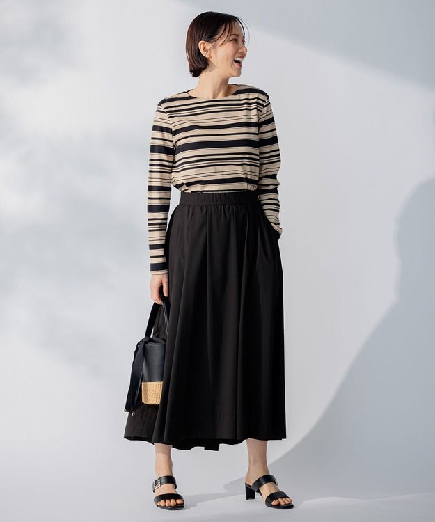 自由区 【XSサイズ～/洗える】ストレッチタイプライター タックギャザースカート ブラック系