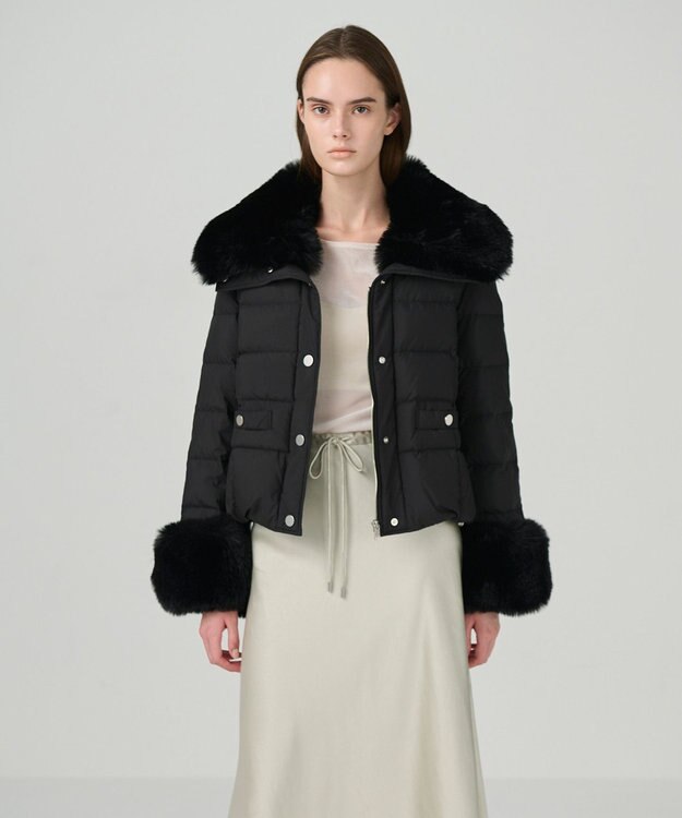 GRACE CONTINENTAL ファーショートダウンジャケット ブラック