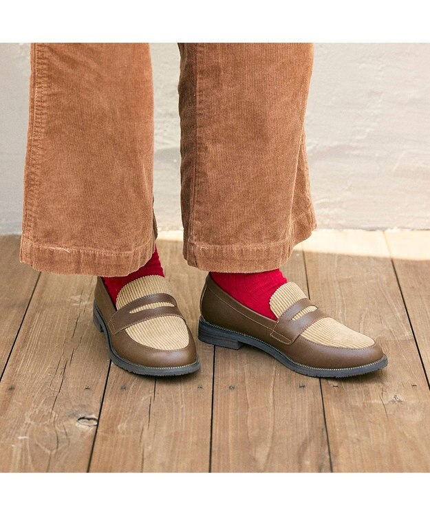 ing <ing>デザインコインローファー オークコンビ