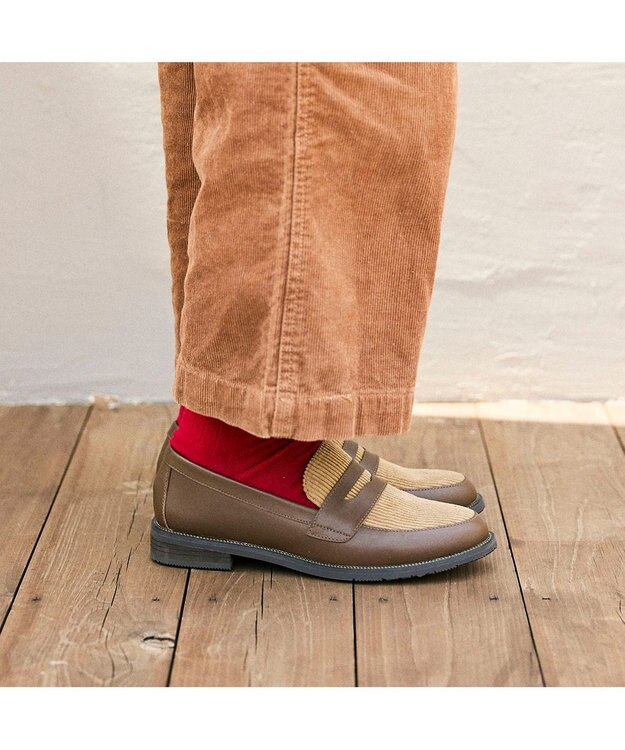 ing <ing>デザインコインローファー オークコンビ