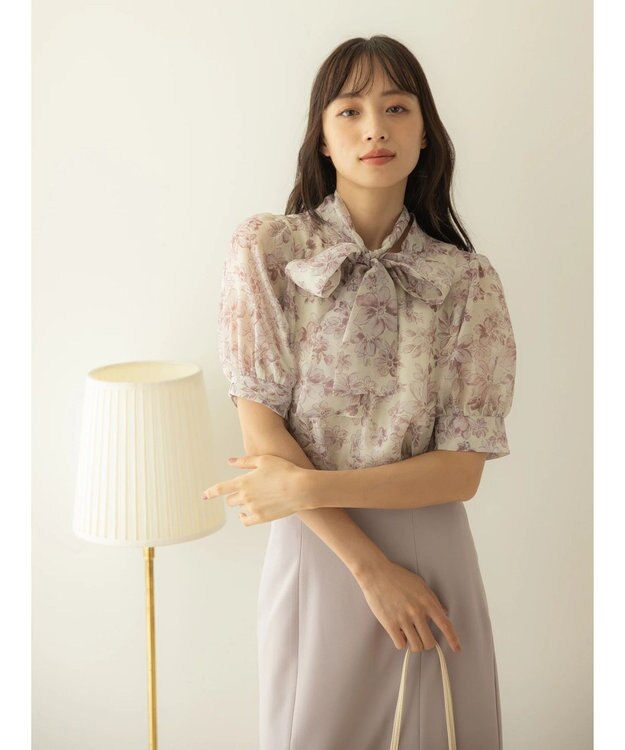 earth music&ecology フラワー柄シアーパフブラウス Pink