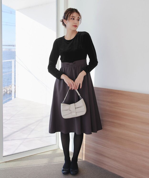 Tiaclasse 【洗える】ベロア異素材ドッキングワンピース ブラック×チャコールグレー