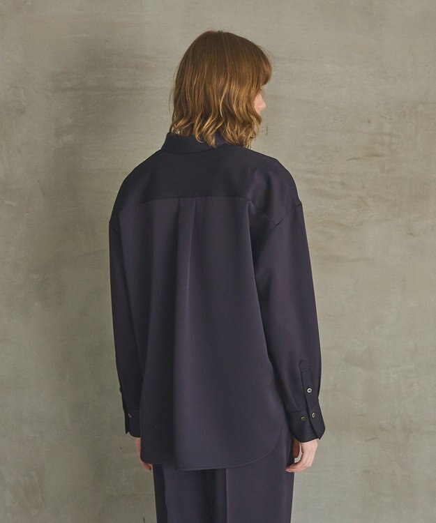 GRACE CONTINENTAL トリアセカルゼシャツ ネイビー