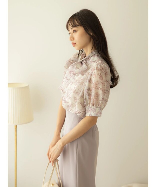 earth music&ecology フラワー柄シアーパフブラウス Pink