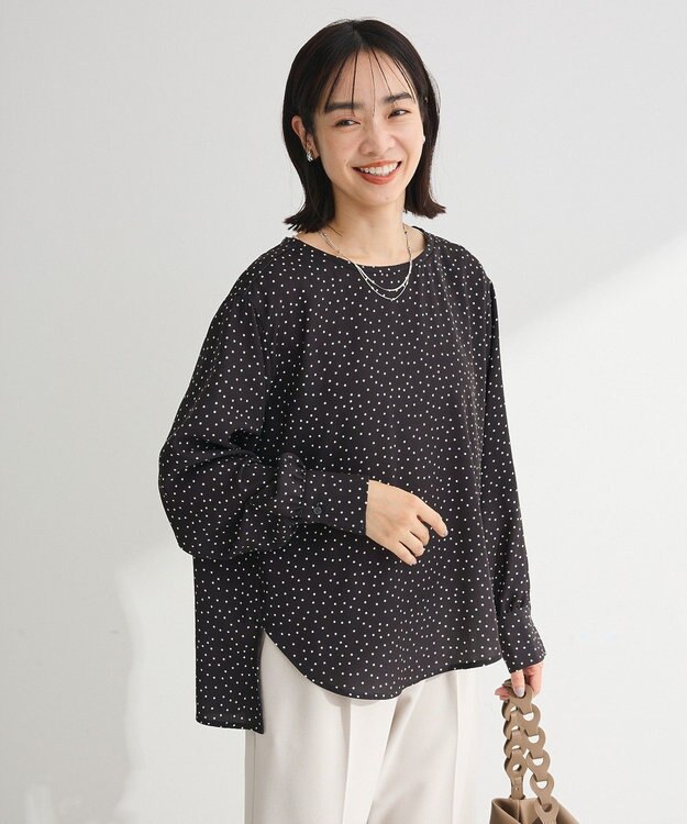 Green Parks ドットイージーケアバックスリットブラウス Dot Black