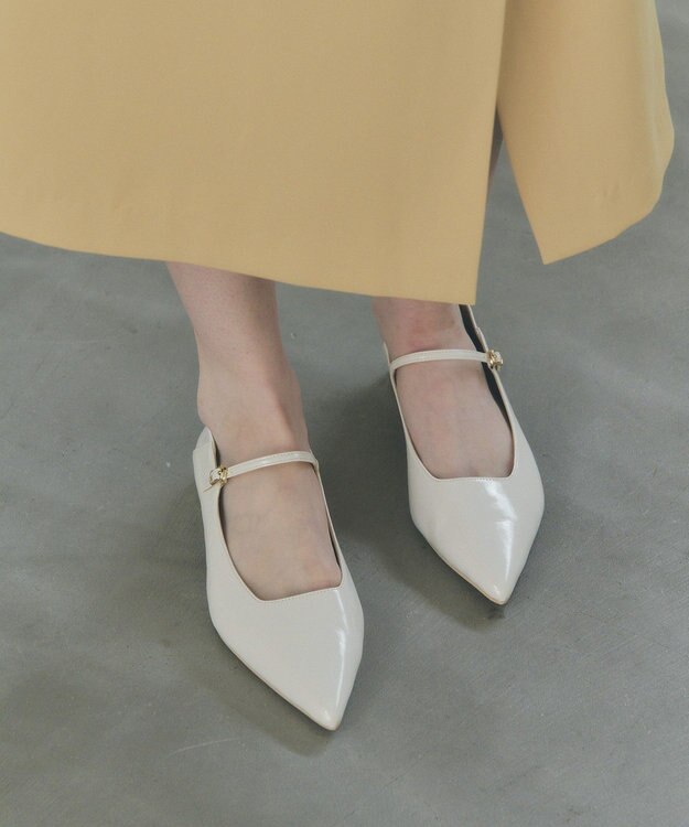 YECCA VECCA メリージェーンストラップパンプス Ivory