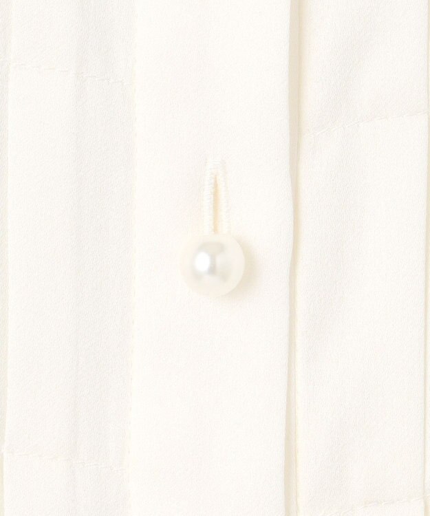 自由区 【洗える】TOROハイネック ブラウス アイボリー系