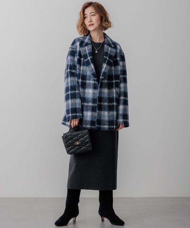 23区 キルティング トップハンドル ショルダーバッグ ブラック系