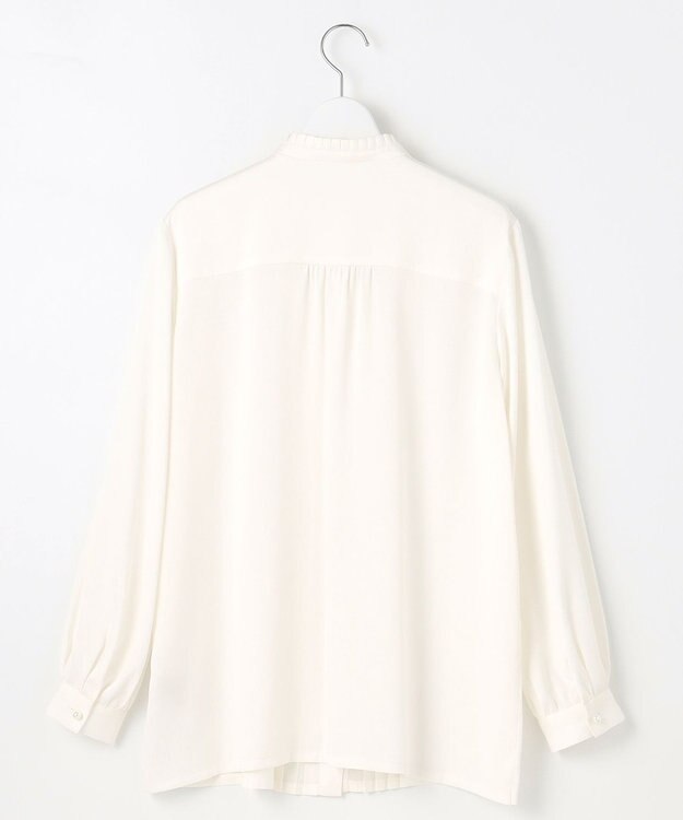 自由区 【洗える】TOROハイネック ブラウス アイボリー系