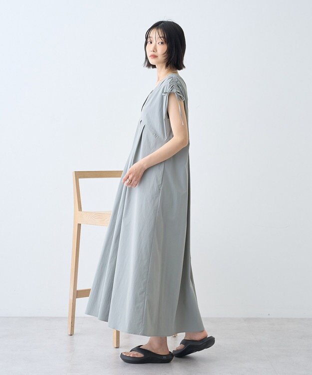 AMERICAN HOLIC 【マルチ機能】Vネックドロストショルダーワンピース Grayish Khaki