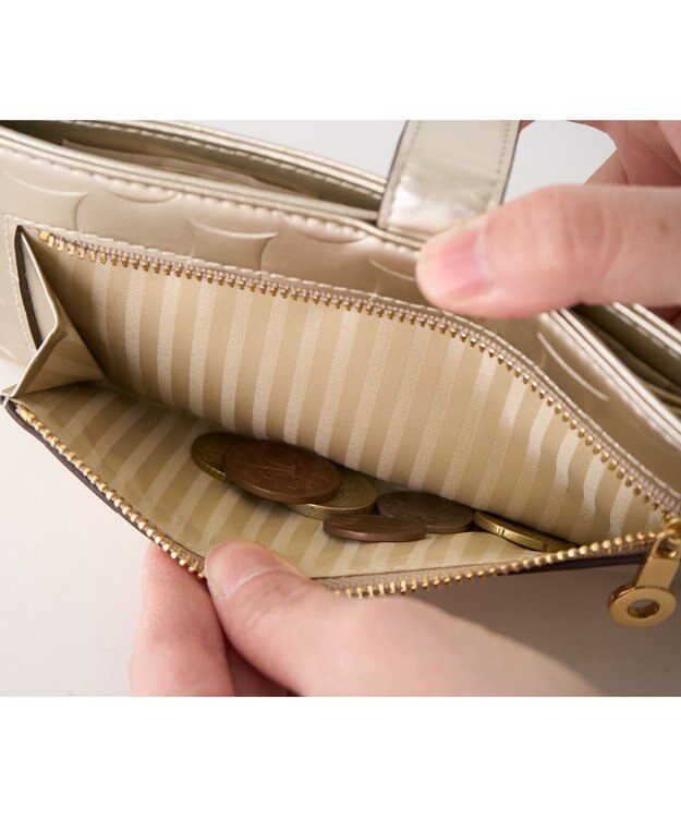 MIYABIYA La quoh with kirakaracho　南蛮七宝 エンボスレザー スリムウォレット 利休白茶金色(ゴールド)