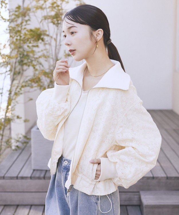 earth music&ecology 【WEB・一部店舗限定】レースリバーシブルブルゾン Ivory
