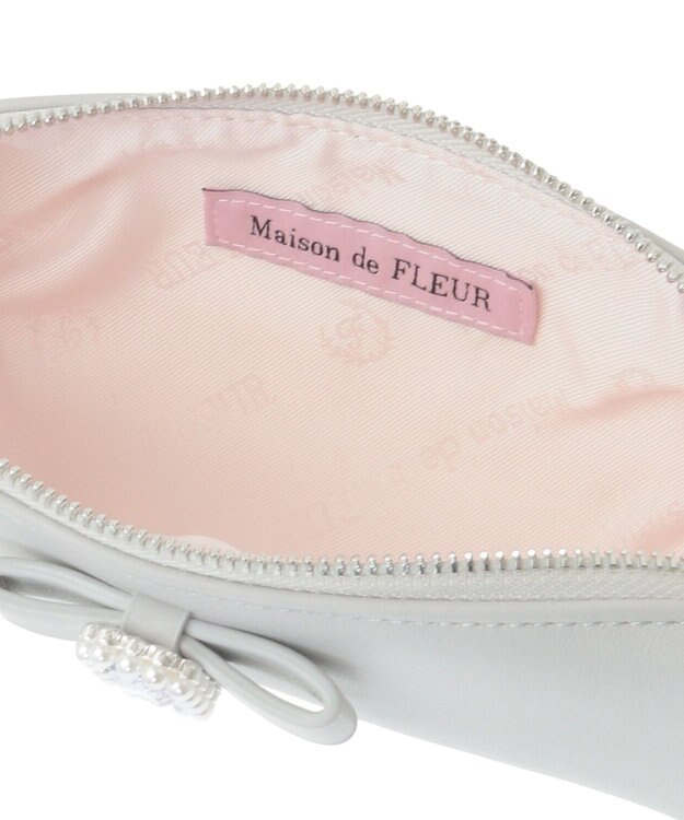 Maison de FLEUR パールビジュー合皮リボンロングポーチ Light Blue