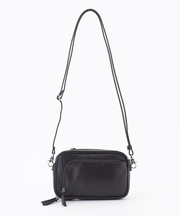 Y'SACCS イタリアンシープ多機能ポシェット ブラック