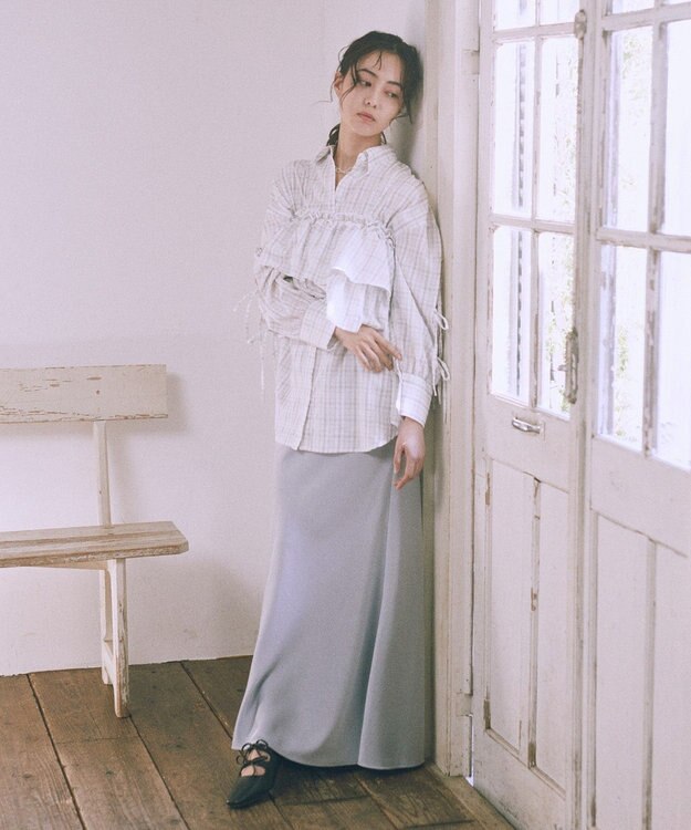 earth music&ecology サテンフリルマーメイドスカート Sax