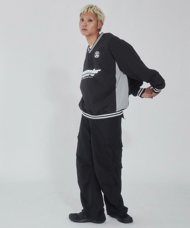 WEGO ナイロンゲームロゴプルオーバー ブラック