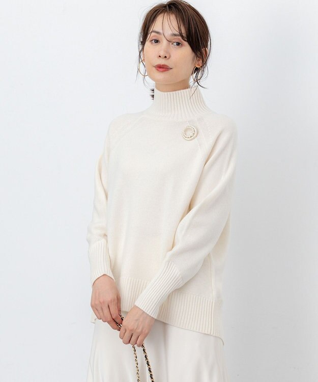 組曲 フルムーンパールブローチ ゴールド系