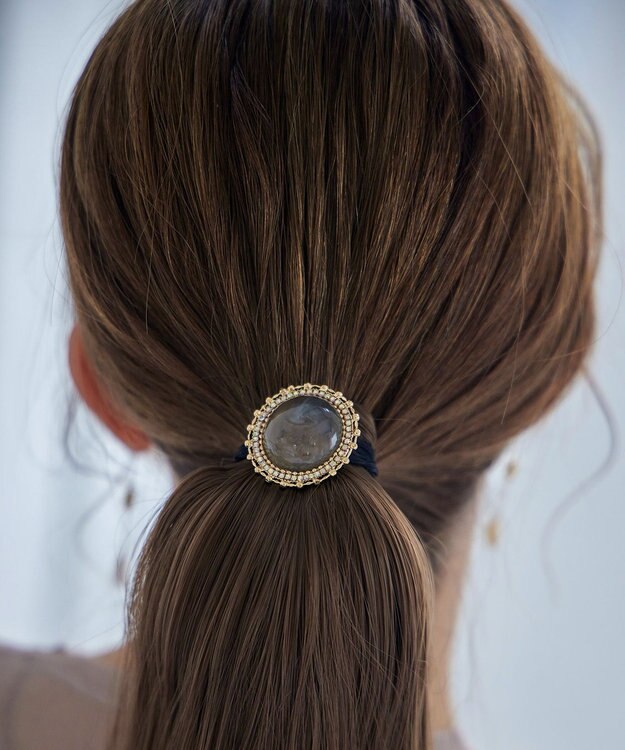 Tiaclasse ポイントカラーストーンゴム　 ブラウン