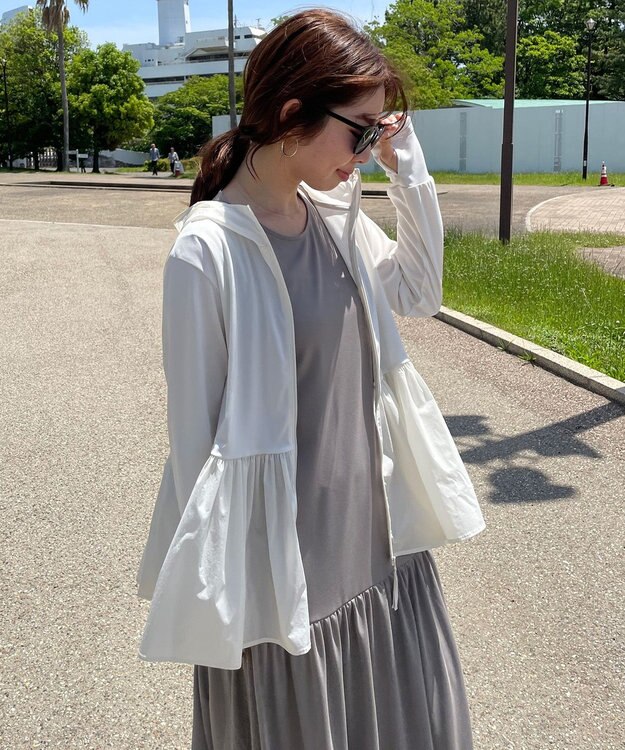 UNFILO ペプラムフーディラッシュガード[2024年版] オフ