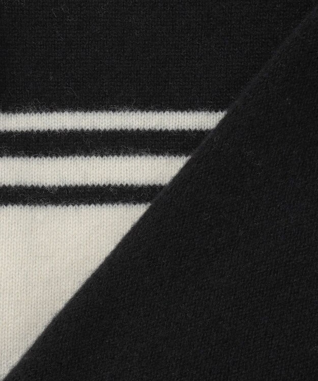 ICB 【CLASSY.1月号掲載・洗える】ソフトカシミヤミックス 配色ボーダーハイネックニット ブラック柄系