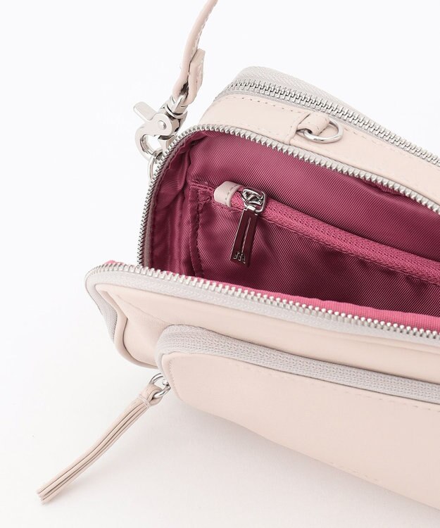 Y'SACCS イタリアンシープ多機能ポシェット アイボリー