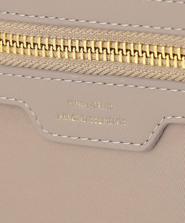 23区 【撥水加工/Oggi3月号掲載】ナイロン ショルダーバッグ ベージュ系