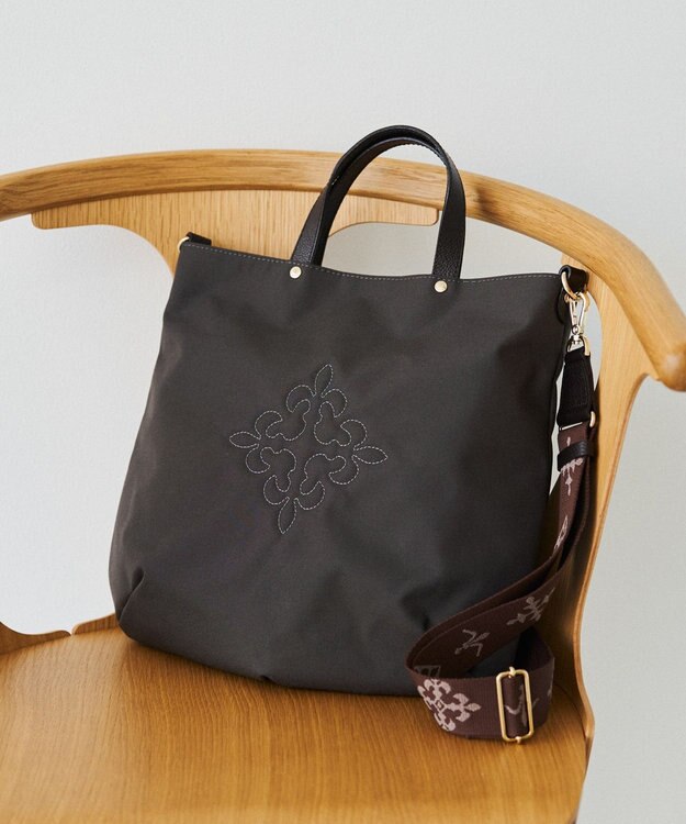 russet 《3/4～価格改定》スリム2WAYトートバッグ <コーデュラナイロン>(CE-1404-WEB) D.Brown