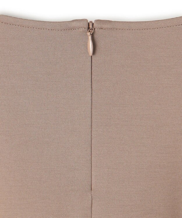 ICB L 【WEB限定・洗える】ヴィスコースストレッチポンチ イレギュラーヘムプルオーバー ブラウン系