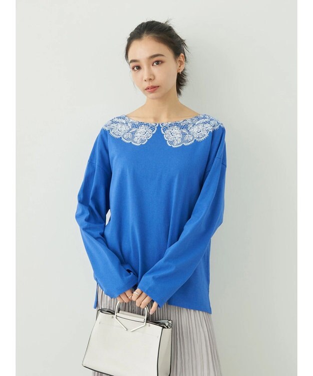 earth music&ecology レースプリントボーダープルオーバー Royal Blue