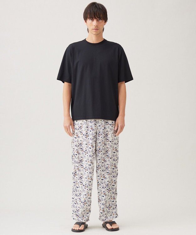 UNFILO MENS ボタニカルプリント イージーテーパードパンツ ベージュプリント