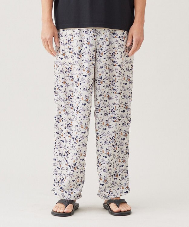 UNFILO MENS ボタニカルプリント イージーテーパードパンツ ベージュプリント