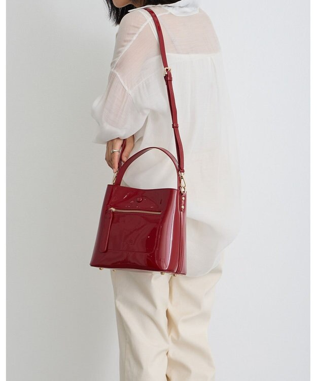 MioFIRANO スクエアエナメルハンドバッグ 2WAY　FIRANO フィラノ RED