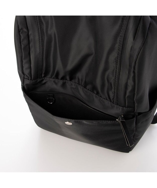 UNBILLION カシュカシュ cachecache / 10ポケット撥水リュックサック ブラック