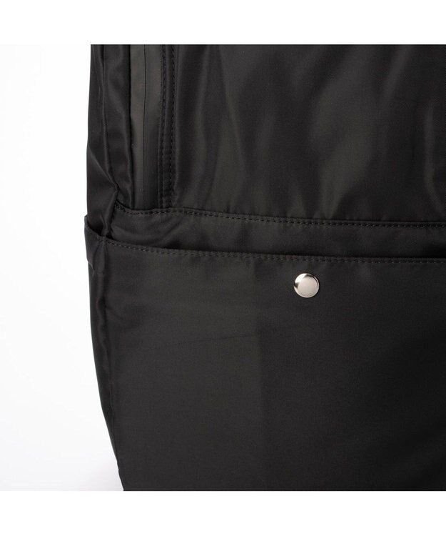 UNBILLION カシュカシュ cachecache / 10ポケット撥水リュックサック ブラック