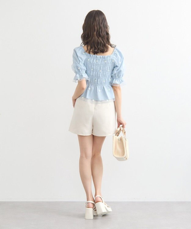 earth music&ecology フラワー刺繍シャーリングプルオーバー Sax